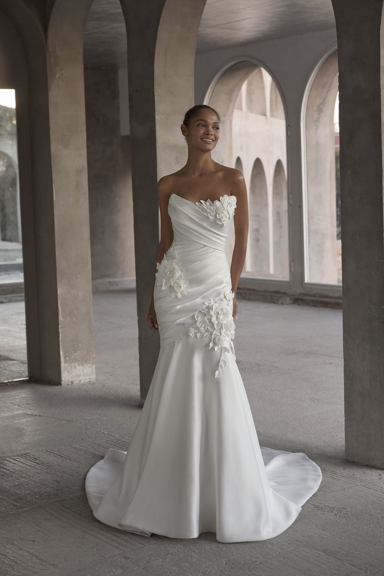 Collezione sposa contemporanea — immagine 8